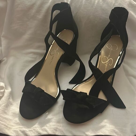 Jessica Simpson black heels - Picture 1 of 16
